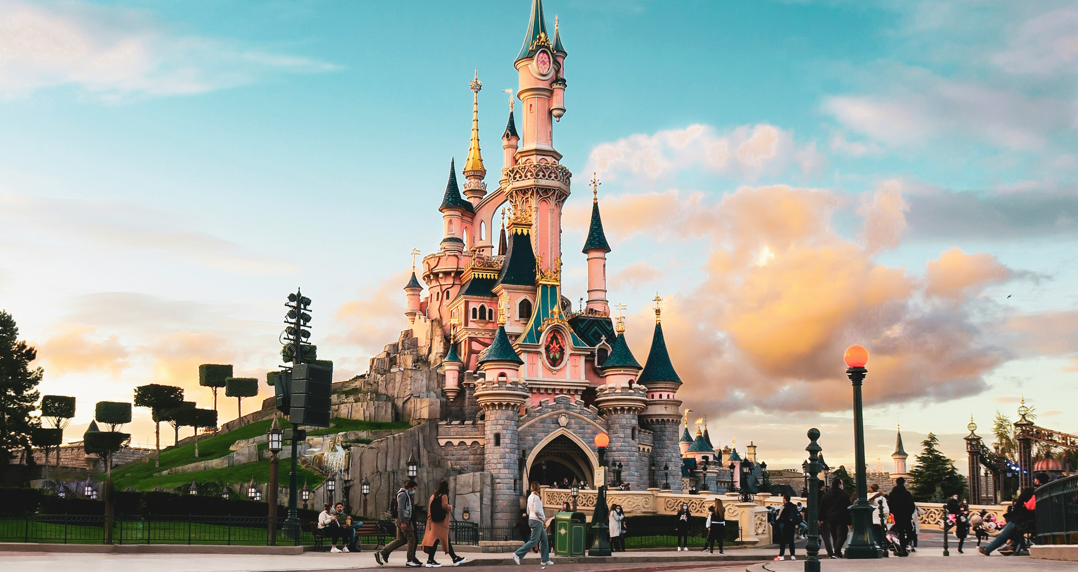 Disneyland: Beste Attraktionen und Tipps
