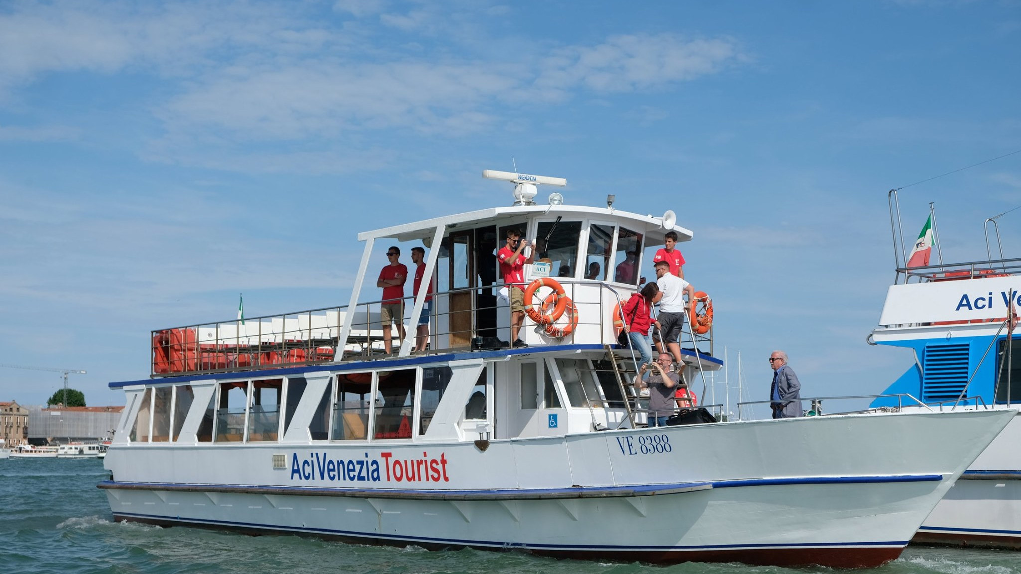 FAST VENICE  PUNTA SABBIONI: BOOT nach VENEDIG HIN - UND RUECKFAHRT