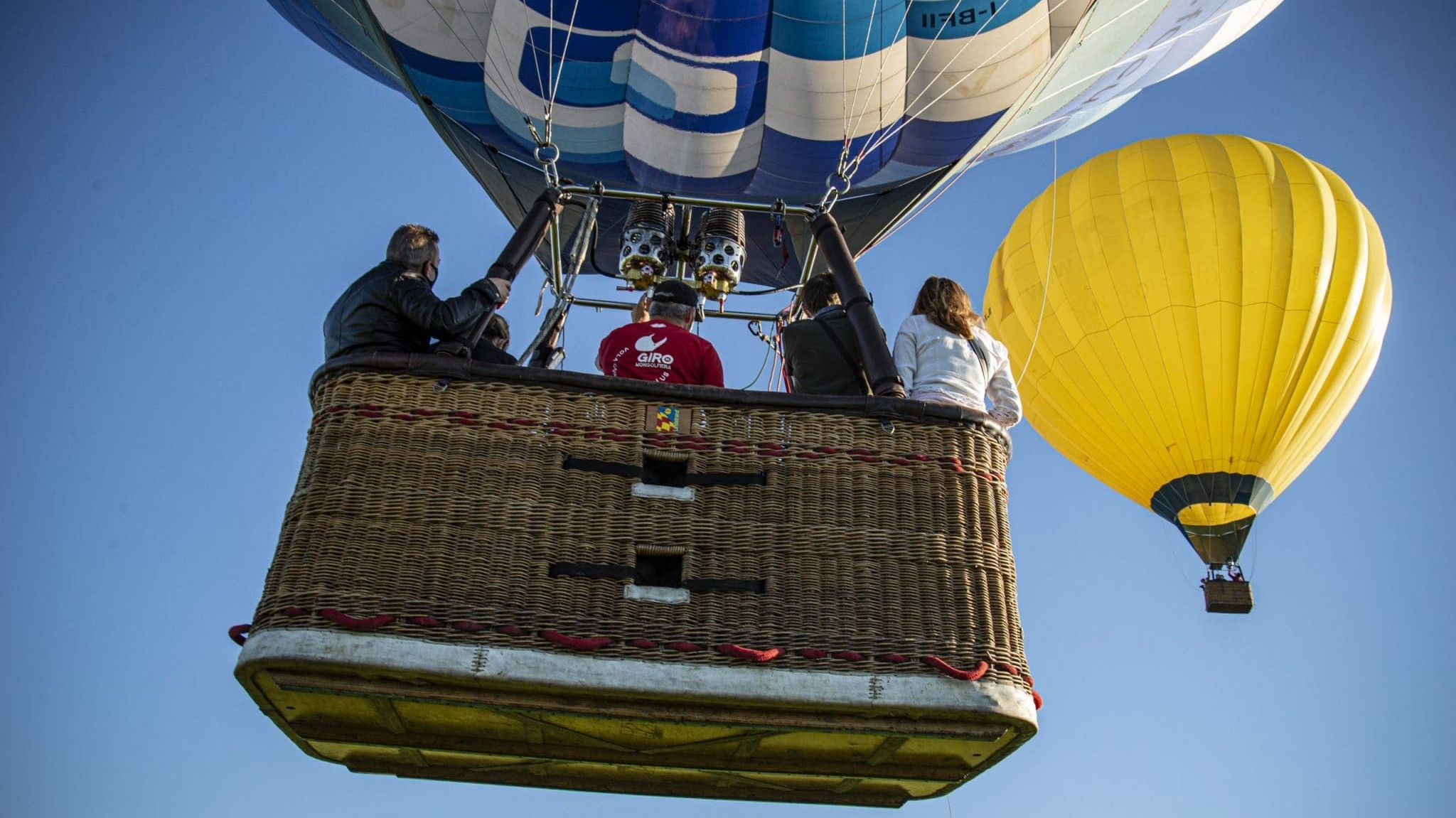 Heißluftballonfahrt über den Gardasee + Aperitif